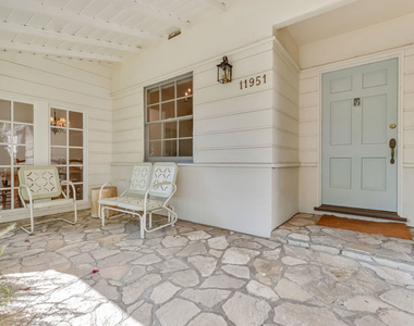 11951 Landale Street - Photo Thumbnail 6
