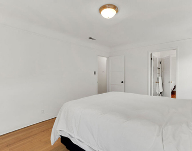 11951 Landale Street - Photo Thumbnail 33