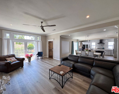 205 Quincy Avenue - Photo Thumbnail 3