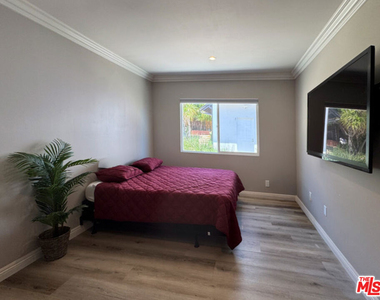 205 Quincy Avenue - Photo Thumbnail 14