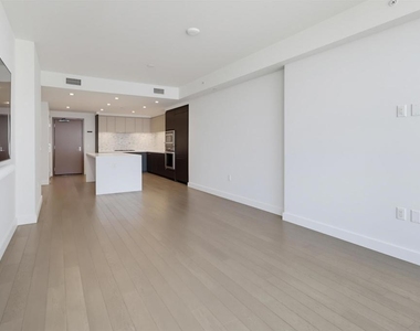 1388 Kettner Blvd - Photo Thumbnail 11