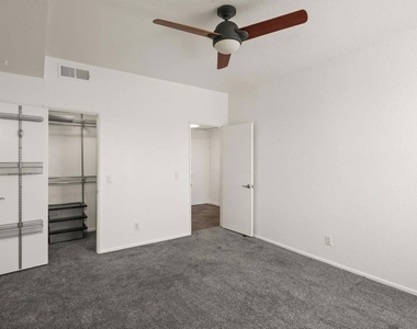 2445 Brant St - Photo Thumbnail 24