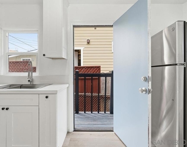 4261 Maryland St - Photo Thumbnail 11