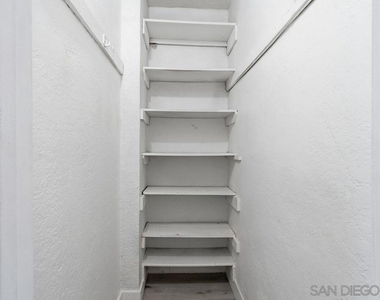 4261 Maryland St - Photo Thumbnail 5