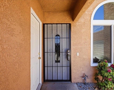 31601 Avenida Maravilla - Photo Thumbnail 6