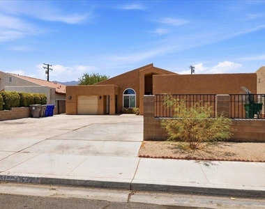 31601 Avenida Maravilla - Photo Thumbnail 1