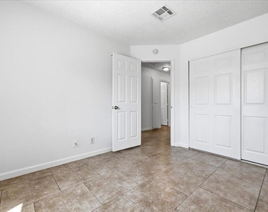 31601 Avenida Maravilla - Photo Thumbnail 23