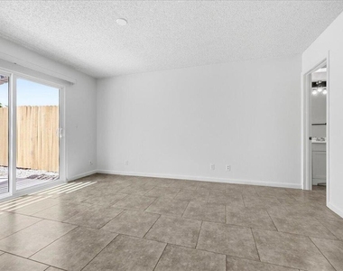 31601 Avenida Maravilla - Photo Thumbnail 17