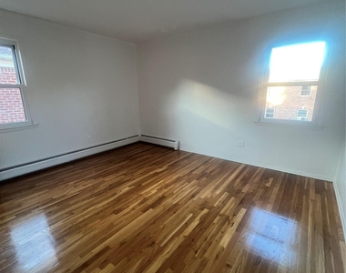 4025 202nd Street - Photo Thumbnail 1