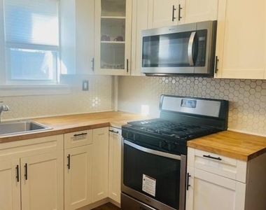 25 Forester Avenue - Photo Thumbnail 3