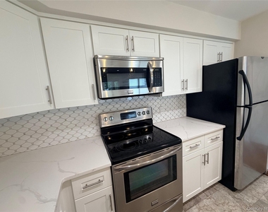 108 Atlantic Avenue - Photo Thumbnail 11