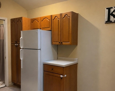 27 Otsego Avenue - Photo Thumbnail 3