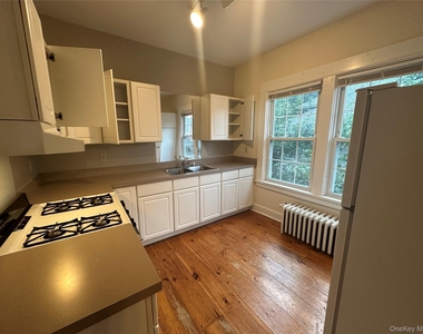 65 North Street - Photo Thumbnail 4
