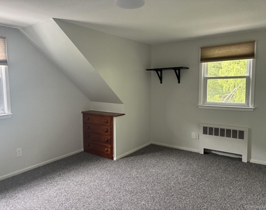 238 Laurel Road - Photo Thumbnail 14