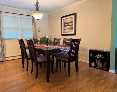 15 Kentwood Drive - Photo Thumbnail 9