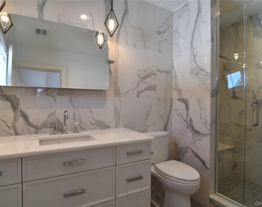 5 Madison Place - Photo Thumbnail 14