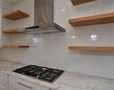 5 Madison Place - Photo Thumbnail 6