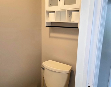 6 Maple Avenue - Photo Thumbnail 6