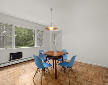 520 Croton Falls Road - Photo Thumbnail 12