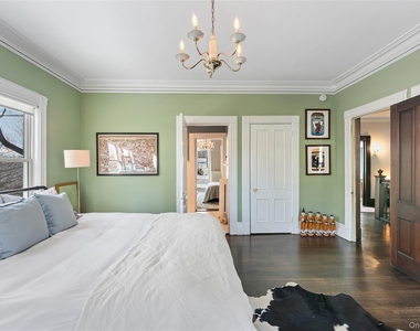 28 Hamilton Avenue - Photo Thumbnail 18