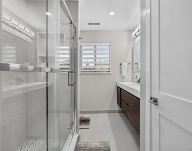 109 Woods End Road - Photo Thumbnail 24