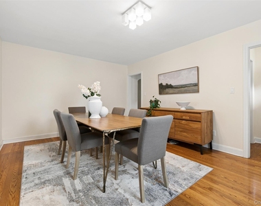 101 Lefferts Road - Photo Thumbnail 4