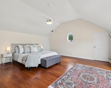 101 Lefferts Road - Photo Thumbnail 18