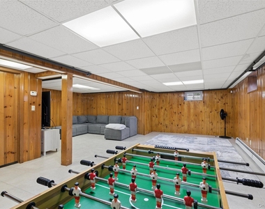101 Lefferts Road - Photo Thumbnail 25
