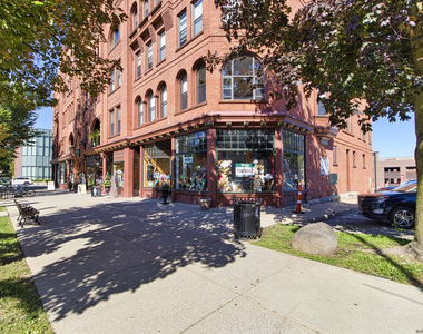 510 Broadway - Photo Thumbnail 1