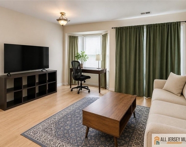 130 Longfield Court - Photo Thumbnail 15
