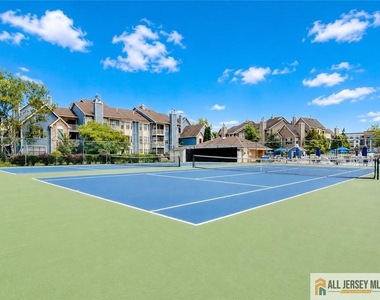 130 Longfield Court - Photo Thumbnail 18