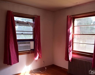 15 Cleveland Avenue - Photo Thumbnail 5