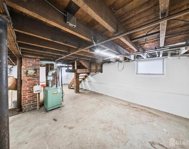 1871 W 4th Street W - Photo Thumbnail 20