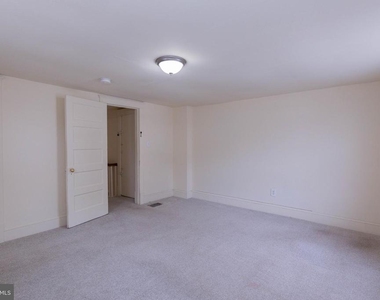 124 S Kentucky Avenue - Photo Thumbnail 21