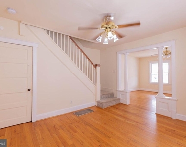 124 S Kentucky Avenue - Photo Thumbnail 7
