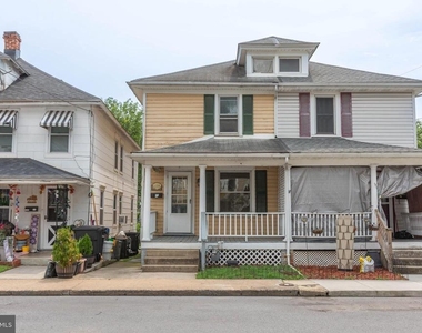 124 S Kentucky Avenue - Photo Thumbnail 1