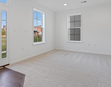 610 Hemsworth Lane - Photo Thumbnail 4