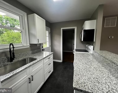 265 Opequon Avenue - Photo Thumbnail 13