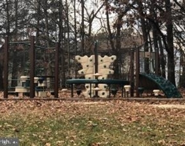 1600 Renate Drive - Photo Thumbnail 48