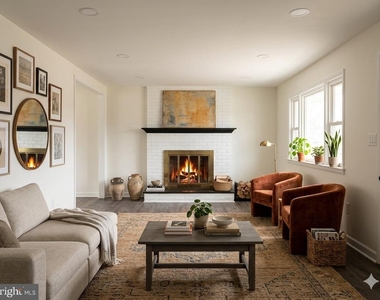 7629 Huron Drive - Photo Thumbnail 3
