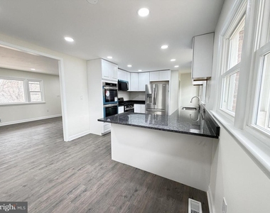 7629 Huron Drive - Photo Thumbnail 21