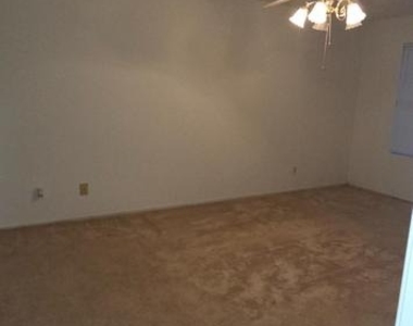15731 Pierre Court - Photo Thumbnail 25
