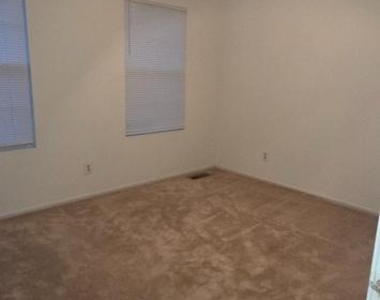 15731 Pierre Court - Photo Thumbnail 37