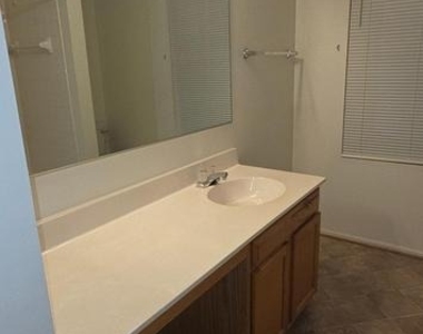 15731 Pierre Court - Photo Thumbnail 33
