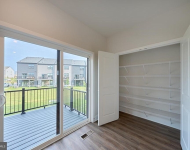11323 Hypatia Loop - Photo Thumbnail 24