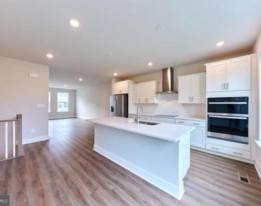 11323 Hypatia Loop - Photo Thumbnail 21