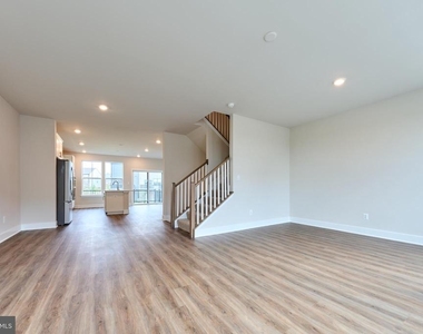 11323 Hypatia Loop - Photo Thumbnail 14