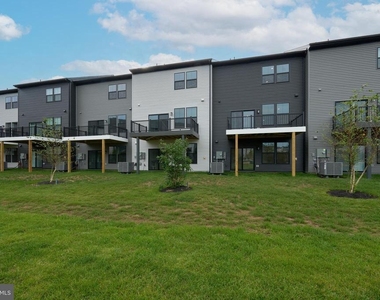 11323 Hypatia Loop - Photo Thumbnail 54
