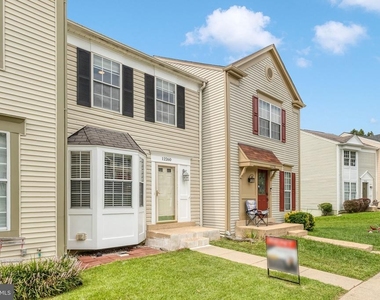12260 Granada Way - Photo Thumbnail 1