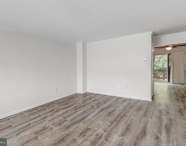 12260 Granada Way - Photo Thumbnail 3